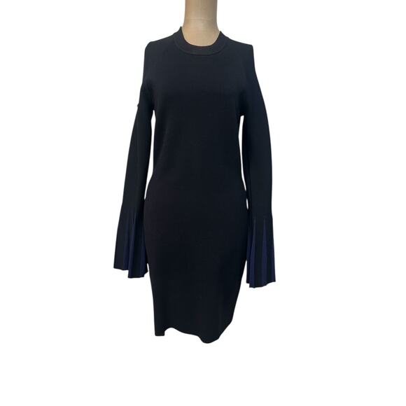 NICHOLAS Sweater Dress size Large Open Shoulder Bell Cuffs Stretch Mini Length - Picture 6 of 9